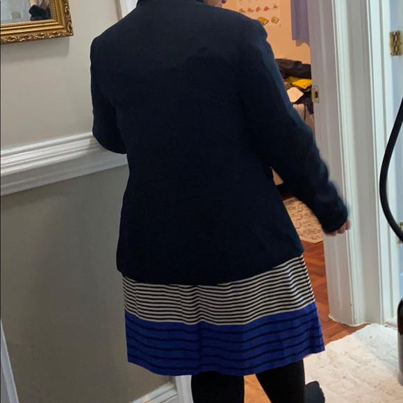 Dress - Picture 5 of 6